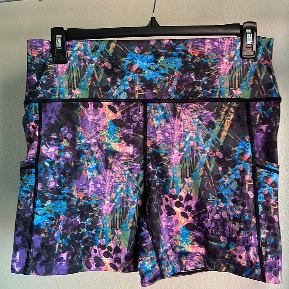 Constantly Varied Gear 5 inch shorts. Size XXL.